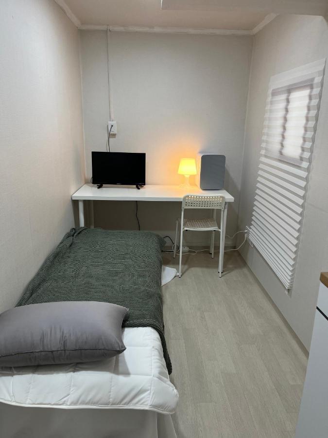 The Stay Cube House - Female Only Seoul Exterior photo
